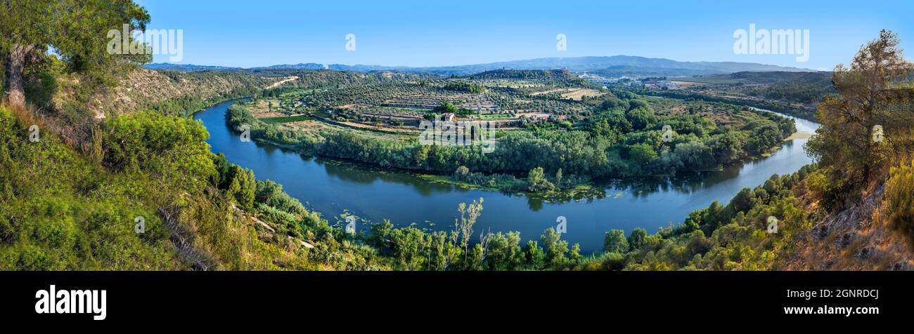 Meander of the river Ebro as it passes through Flix Ribera de Ebro Tarragona Catalonia Spain  The Meander of Flix is one of the most spectacular of th Stock Photo
