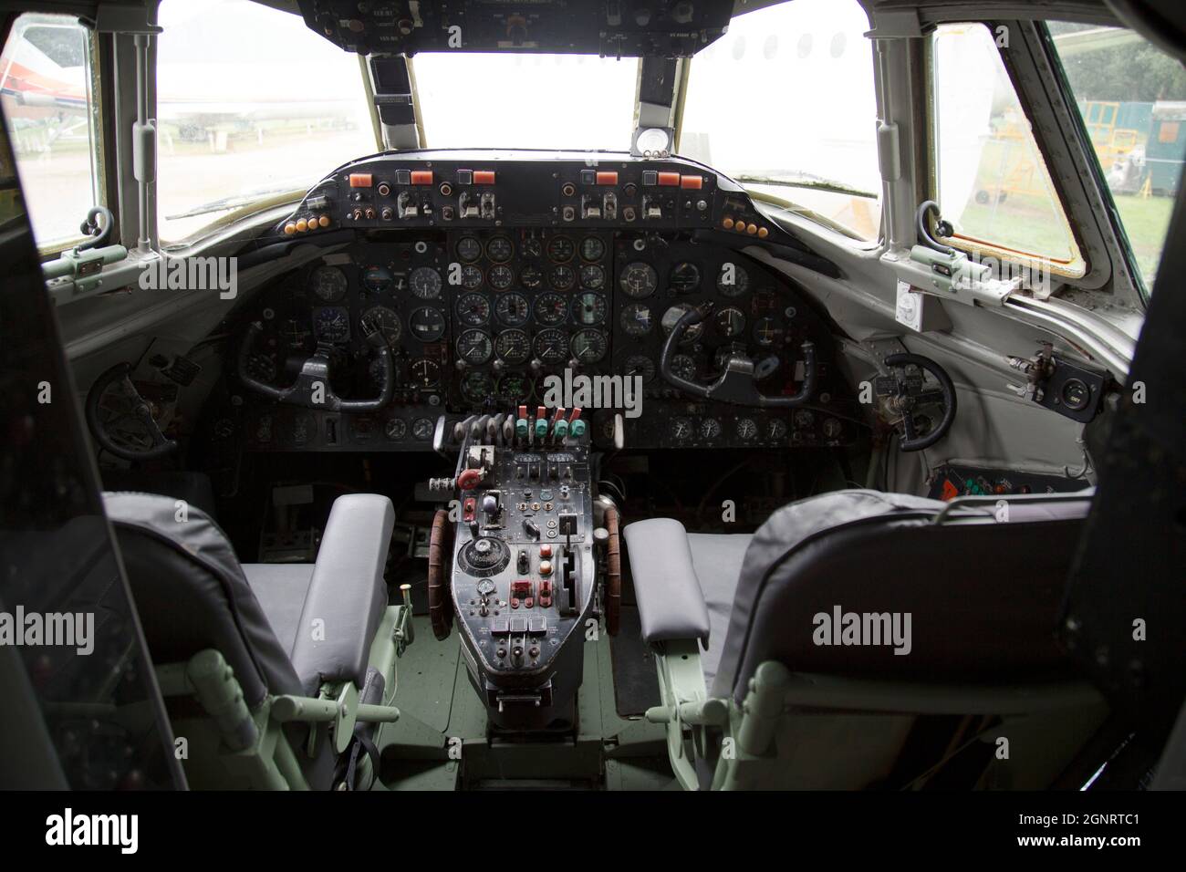 Cockpit of Vickers 806 Viscount G-APIM 1958, Brooklands, Weybridge, Surrey, England Stock Photo