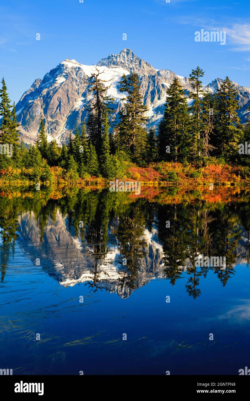 Mount Shuksan in North Cascades National Park reflection creating the iconic view in the Pacific Northwest Stock Photo