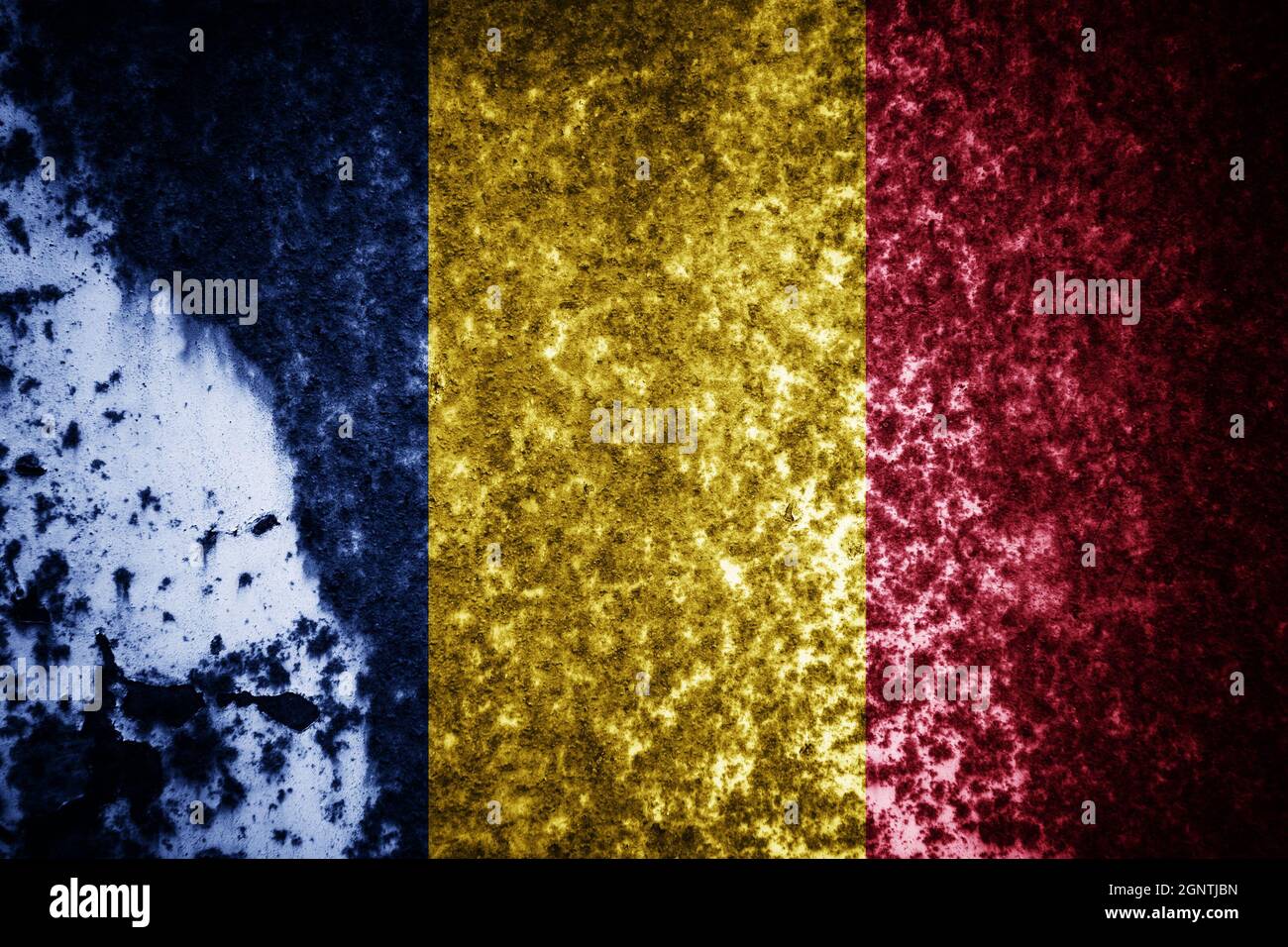 Old cracked wall with the flag painted Stock Photo - Alamy