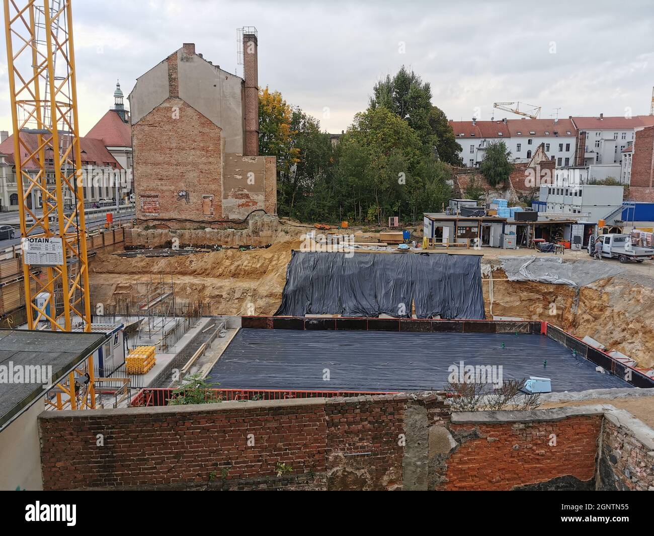 In Blickweite des Görlitzer Bahnhofes errichtet der Freistaat für das Senckenberg-Museum seit Oktober 2020 einen neuen Gebäudekomplex.Görlitz, 27.09.2 Stock Photo