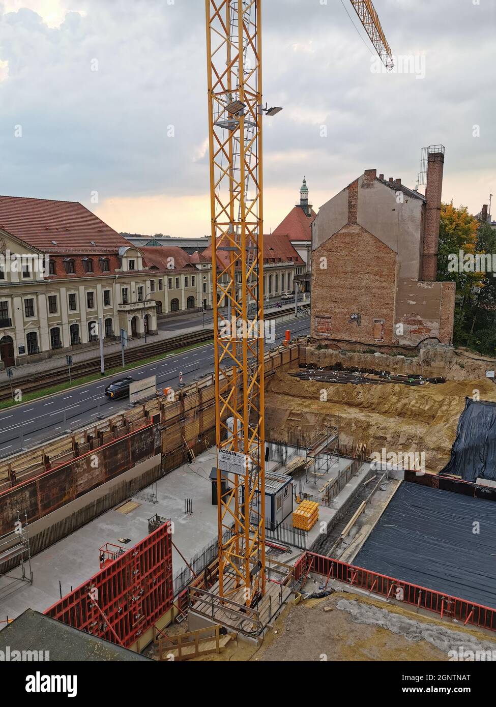 In Blickweite des Görlitzer Bahnhofes errichtet der Freistaat für das Senckenberg-Museum seit Oktober 2020 einen neuen Gebäudekomplex.Görlitz, 27.09.2 Stock Photo