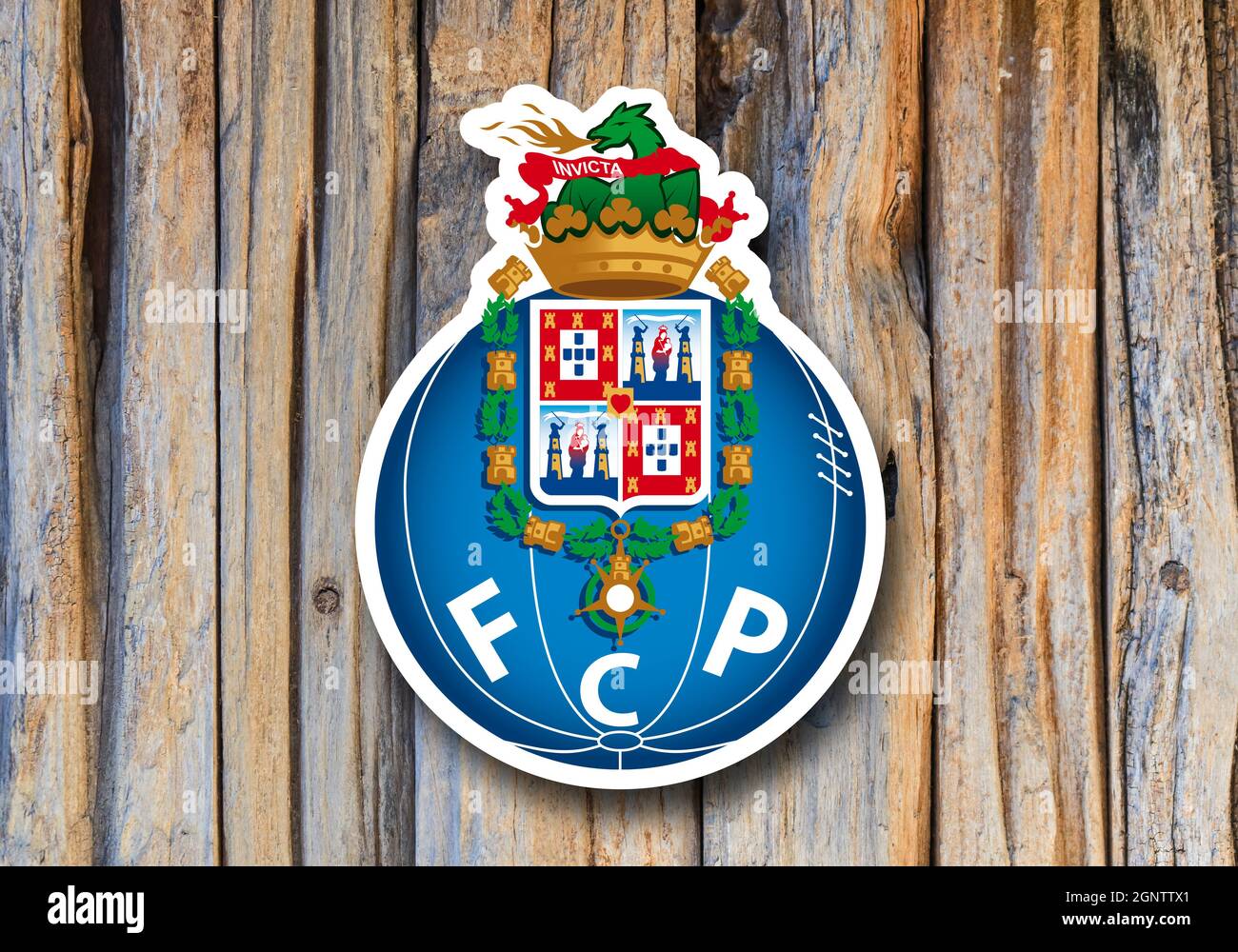 Coat of arms FC Porto, football club from Portugal, Porto, wooden  background Stock Photo - Alamy