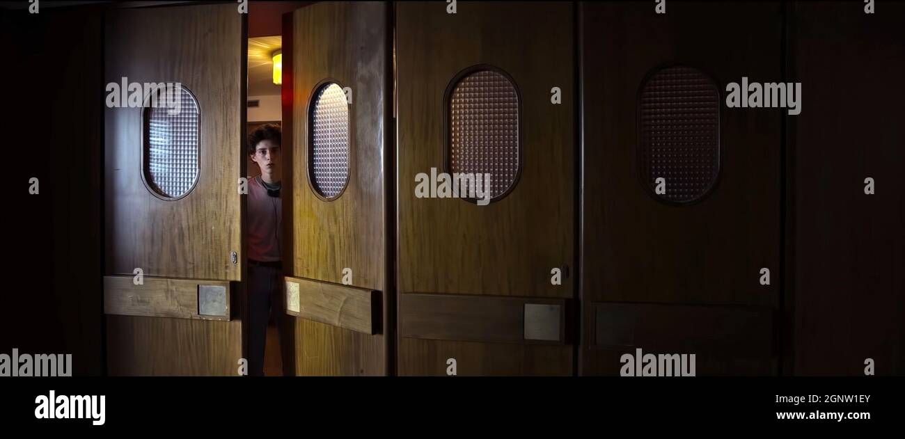 THE HAND OF GOD, (aka E STATA LA MANO DI DIO), Filippo Scotti, 2021 ...