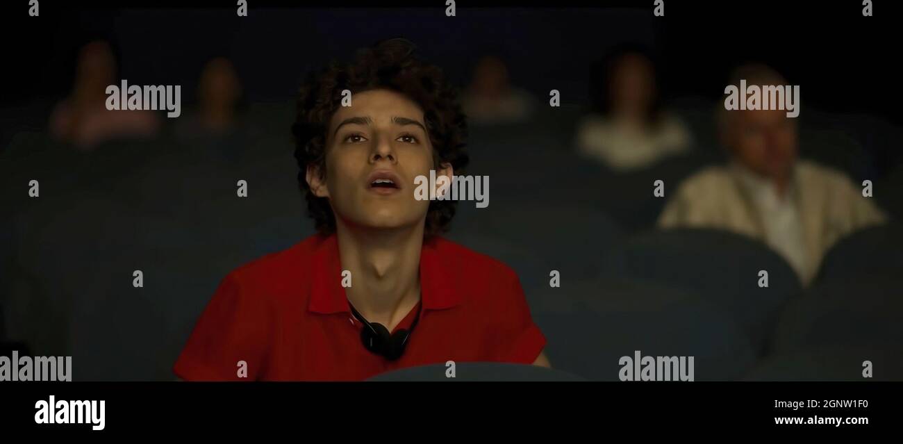 THE HAND OF GOD, (aka E STATA LA MANO DI DIO), Filippo Scotti, 2021 ...