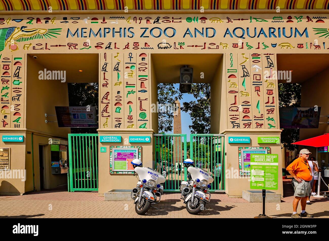 The Memphis Zoo entrance is pictured, September 8, 2015, in Memphis