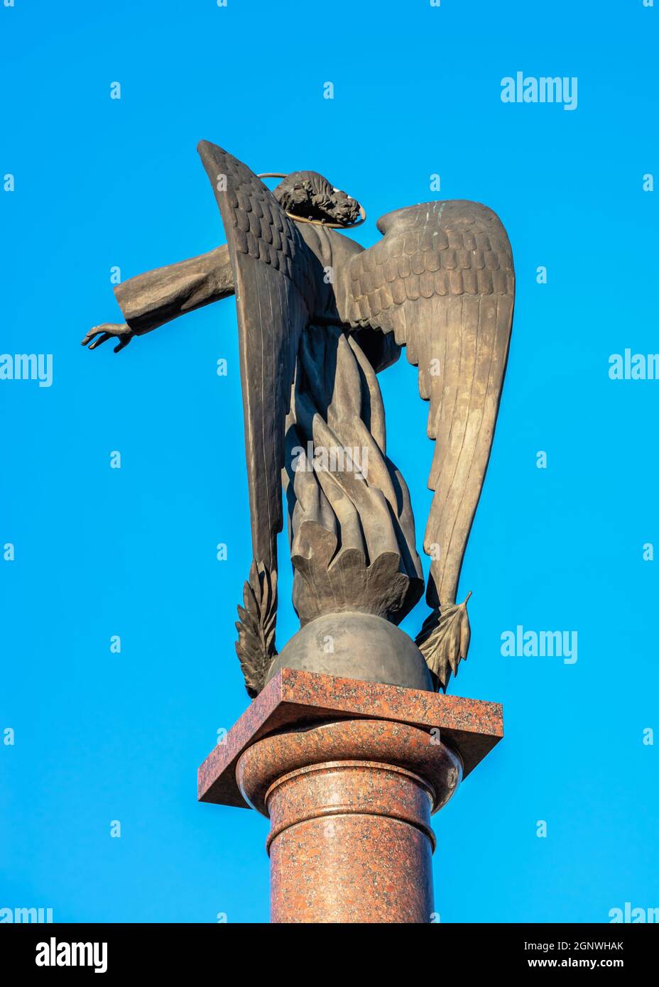 05.09.2021. Kropyvnytskyi, Ukraine. Statue of the Guardian Angel of Ukraine in Kropyvnytskyi, Ukraine, on a sunny spring morning Stock Photo