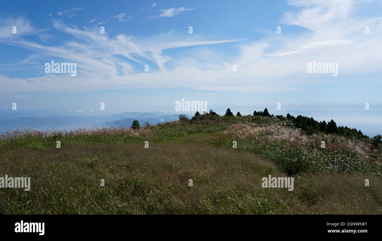 Nature landscape guide hi-res stock photography and images - Alamy