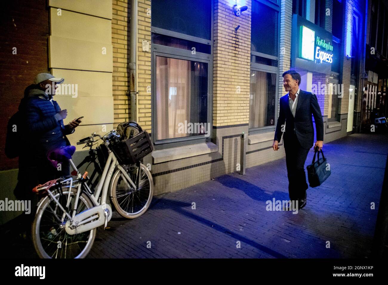 VVD party chairman Mark Rutte leaves after the formation meeting in the Logement, at The Hague on September 27, 2021. After hours of consultation led by informateur Johan Remkes, VVD, D66 and CDA have not yet reached an agreement on how to proceed with the formation of a new government coalition. Personal protection has been tightened around Dutch caretaker prime minister Mark Rutte amid fears that he is being targeted by drugs criminals, following the shooting dead of investigative journalist, Peter R De Vries, in July. Asked by reporters on Monday if suggestions of additional security and th Stock Photo