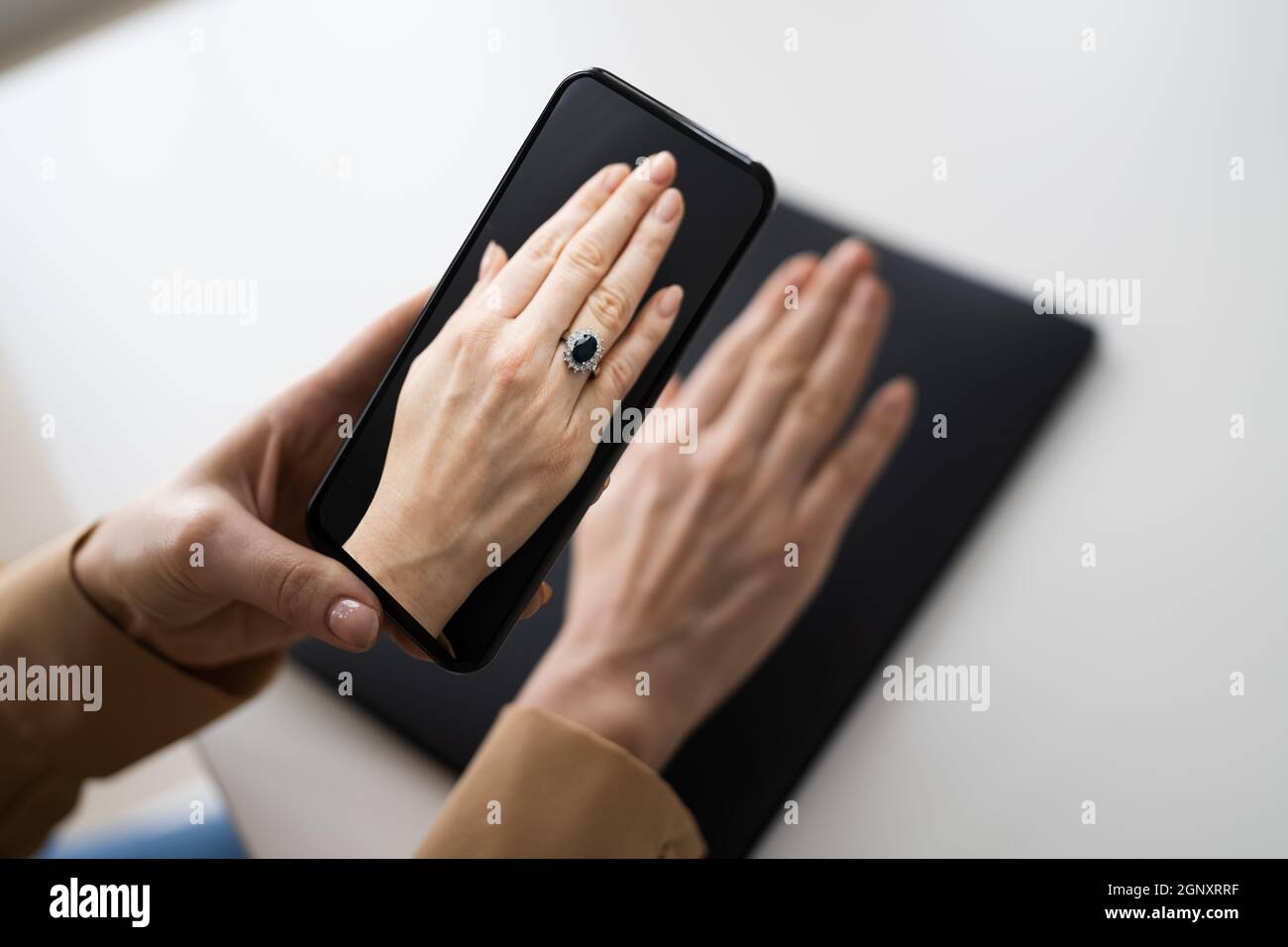 Virtual AR Diamond Ring Try On App On Phone Stock Photo Alamy