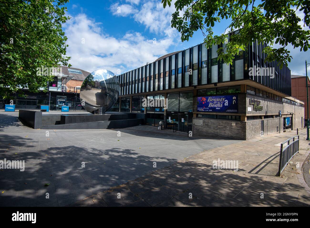 Exterior view of Nottingham Playhouse which was founded in 1948 Stock Photo