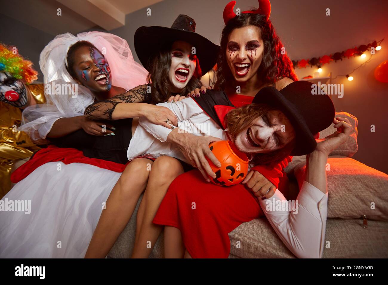 Page 2 Crazy Witch High Resolution Stock Photography And Images Alamy