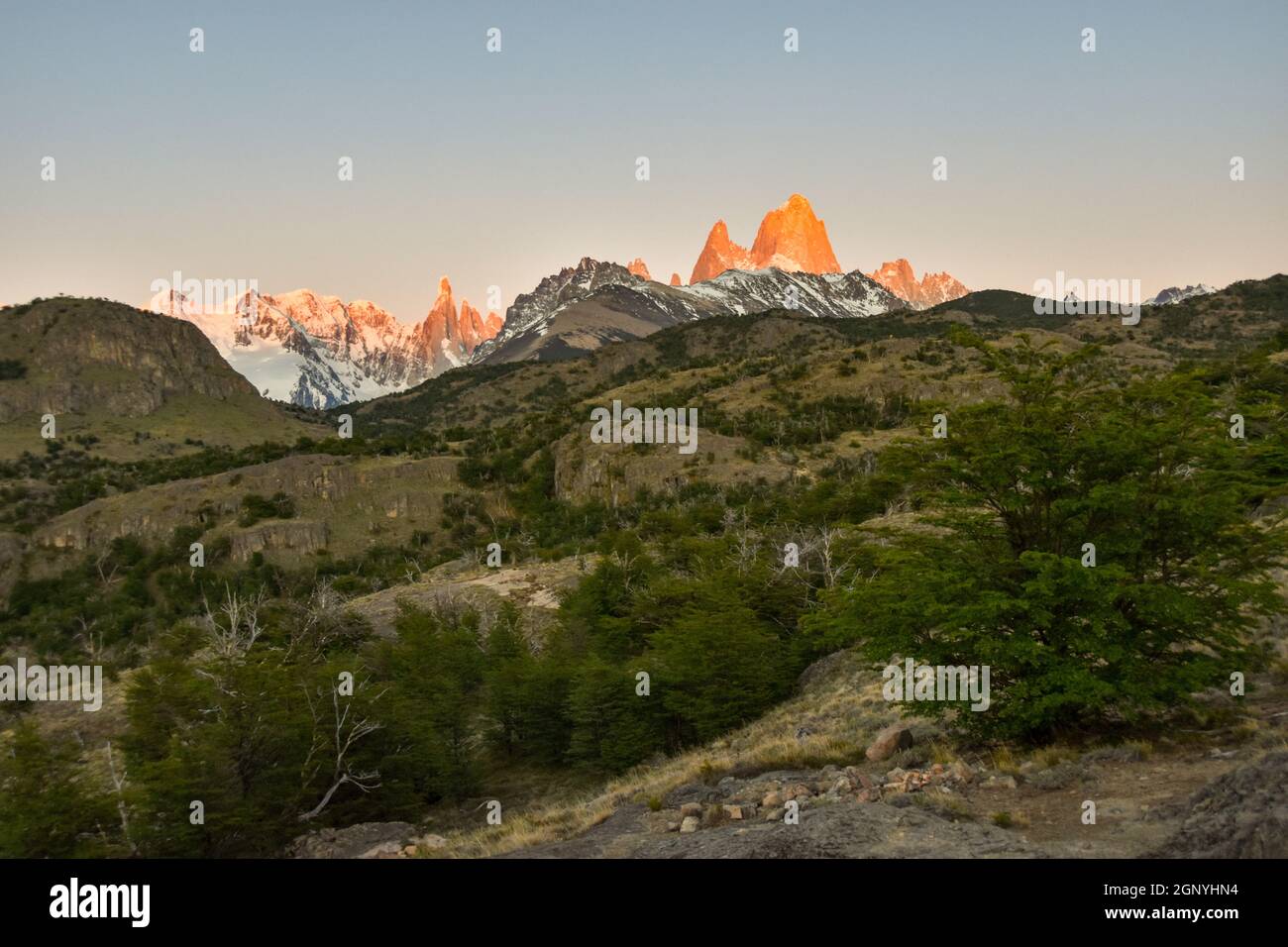 sunrise at Fitz Roy and Cerro Torre mountain range, Patagonia Stock ...
