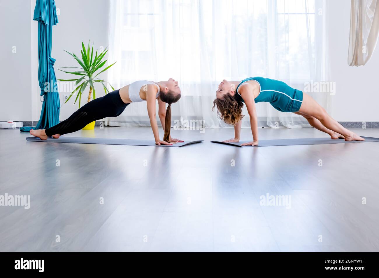 6 Partner Yoga Moves Anyone Can Do — Jules Acree