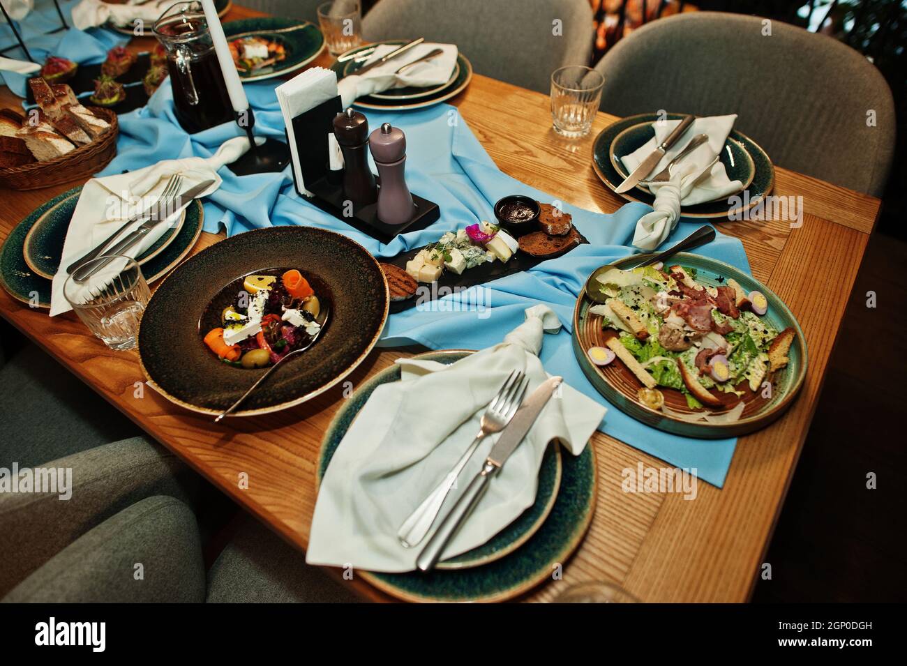 Nice Layed Table Beautifully set tables floral hi-res stock photography and images - Alamy