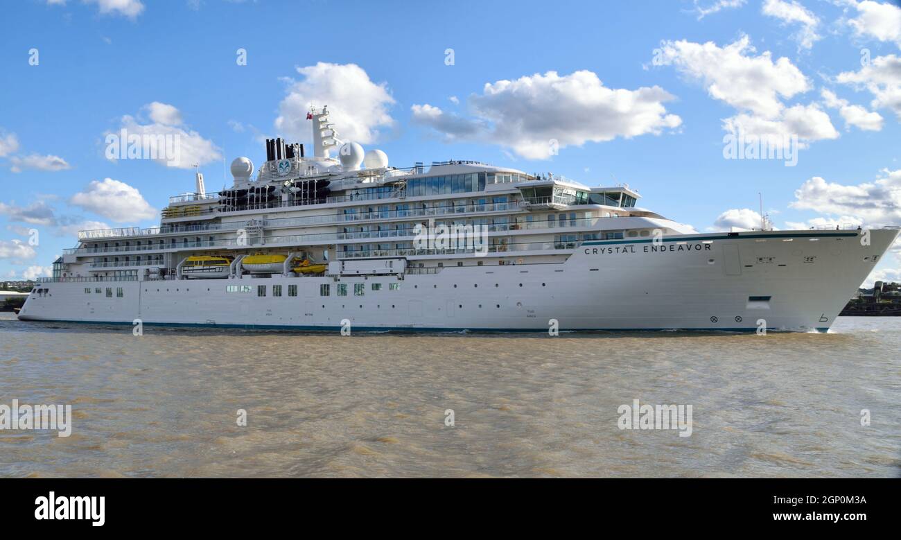 Crystal Endeavour A 6 Luxury Expedition Ship Operated By Crystal Cruises Arrives On The River Thames To Make It S Maiden Port Call In London With A Visit To Greenwich Stock Photo Alamy