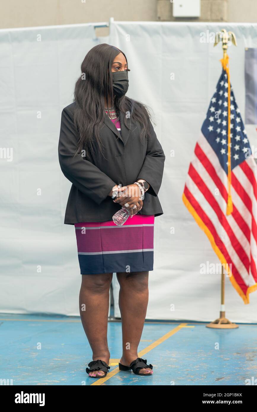 Congress member vanessa gibson hi-res stock photography and images - Alamy