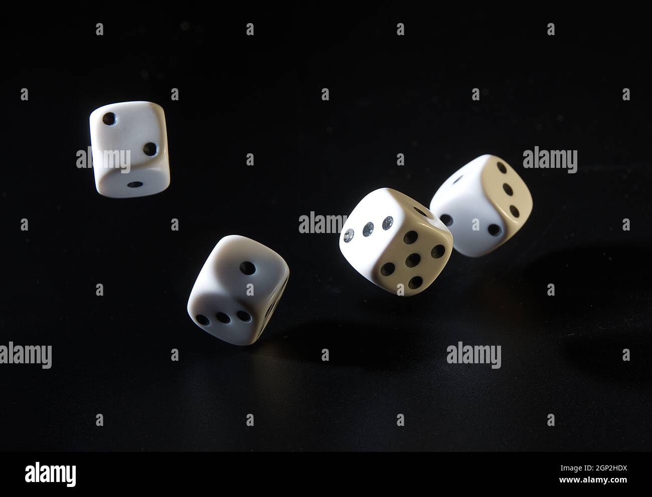 Shooting dice hires stock photography and images Alamy