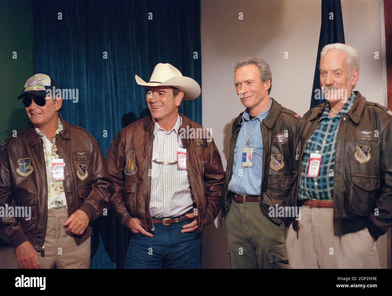 SPACE COWBOYS, from left: James Garner, Tommy Lee Jones, Clint Eastwood,  Donald Sutherland, 2000. © Warner Bros. / courtesy Everett Collection Stock  Photo - Alamy