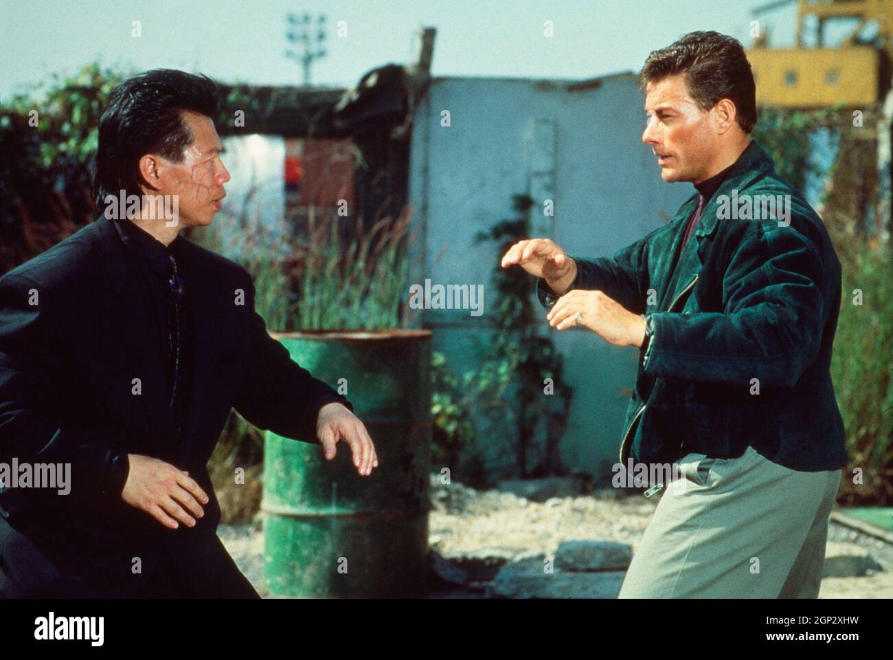 DOUBLE IMPACT, from left: Bolo Yeung, Jean-Claude Van Damme, 1991. ph: ©  Columbia Pictures / courtesy Everett Collection Stock Photo - Alamy