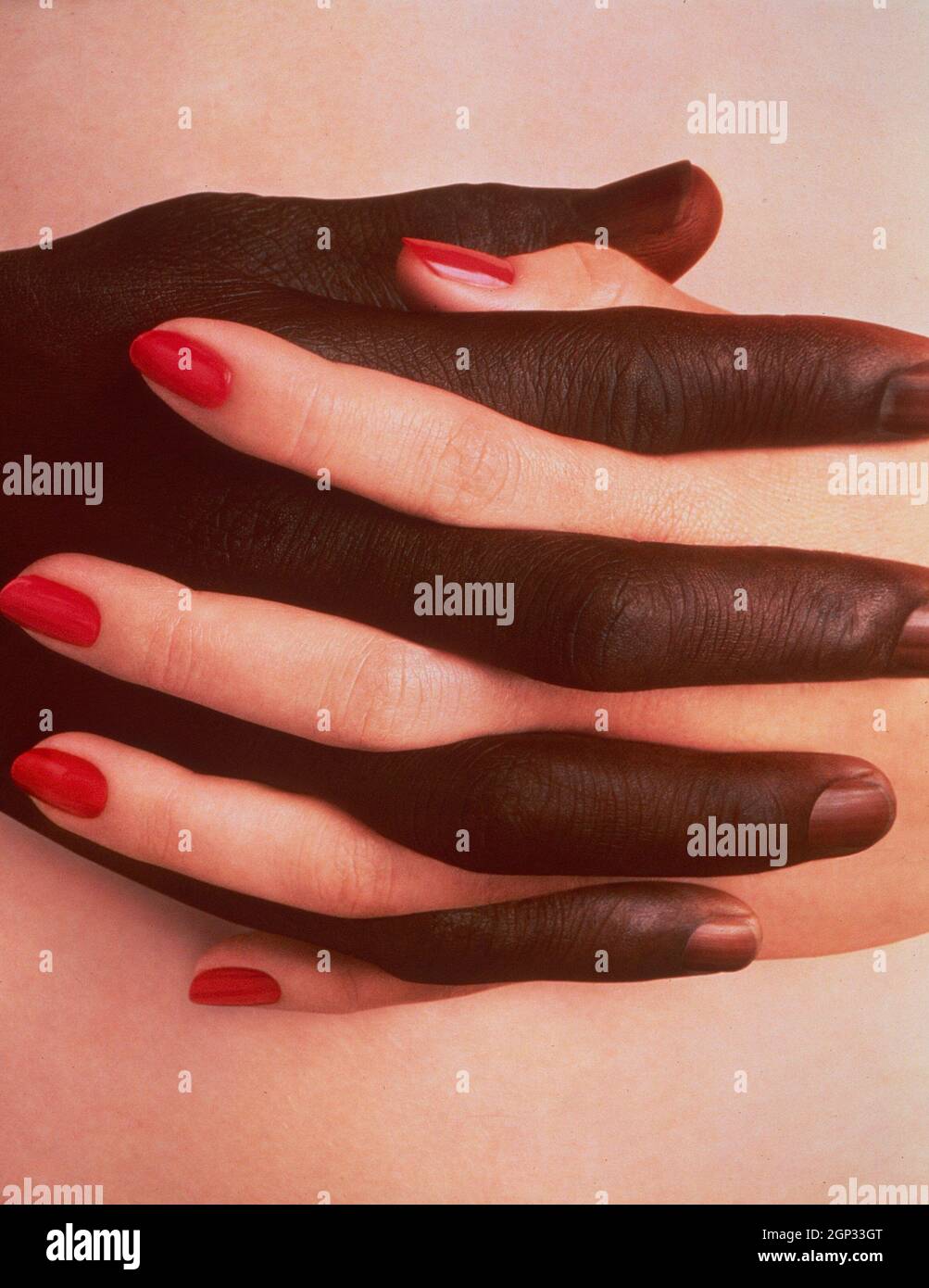 JUNGLE FEVER, poster art, intertwined hands, 1991. ph: David Lee / ©  Universal Pictures / courtesy Everett Collection Stock Photo - Alamy