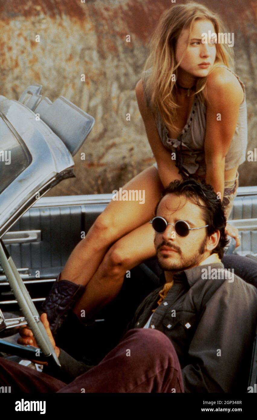 Love And A 45 Aka Love A 45 From Left Gil Bellows Renee Zellweger 1994 C Columbia Courtesy Everett Collection Stock Photo Alamy