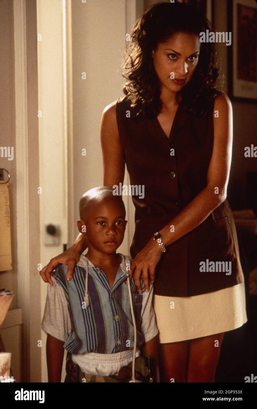 MAJOR PAYNE, from left Orlando Brown, Karyn Parsons, 1995. © Universal