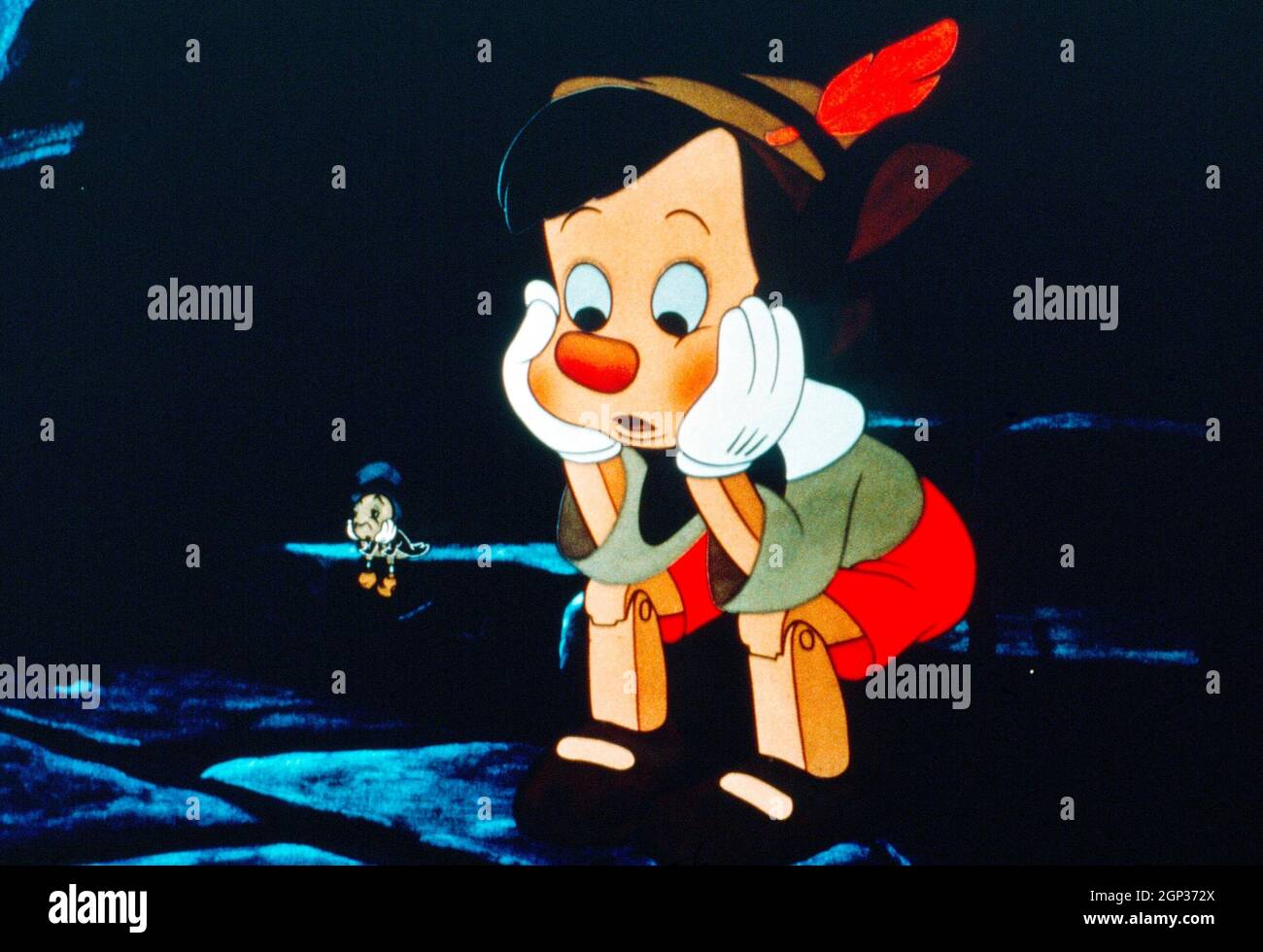 PINOCCHIO, from left: Jiminy Cricket,Pinocchio, 1940. ©Walt Disney Co ...