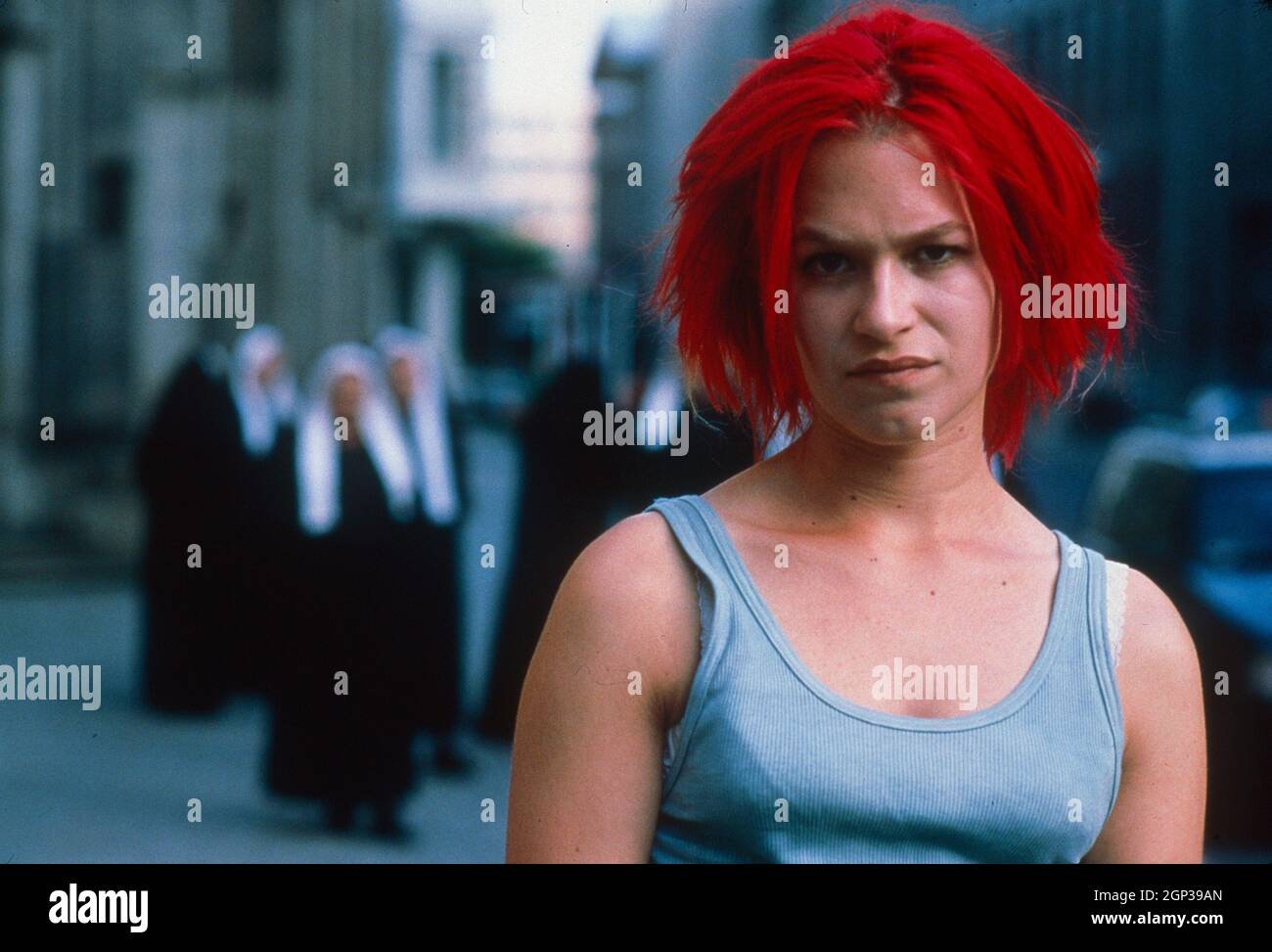 RUN LOLA RUN, (aka LOLA RENNT), Franka Potente, 1998. © Sony Pictures  Classics / courtesy Everett Collection Stock Photo - Alamy