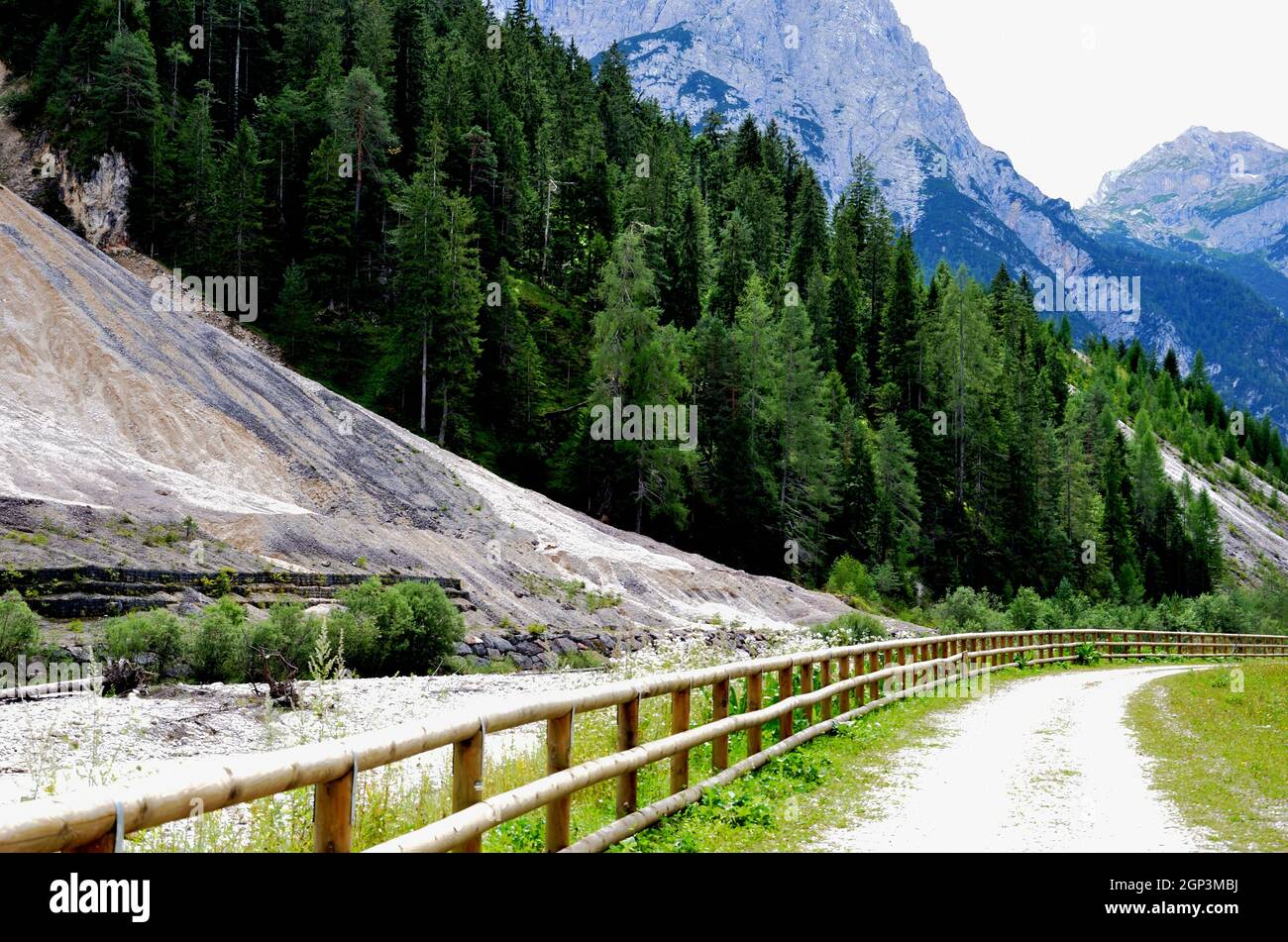 Part of the cycle path that leads from the town of Auronzo to Misurina in the Ansiei river valley Stock Photo