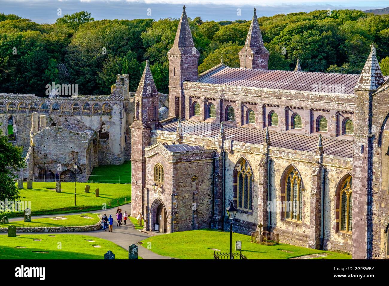 The Cathedral and Bishop's Palace in St Davids, Pembrokeshire, Wales, UK Stock Photo