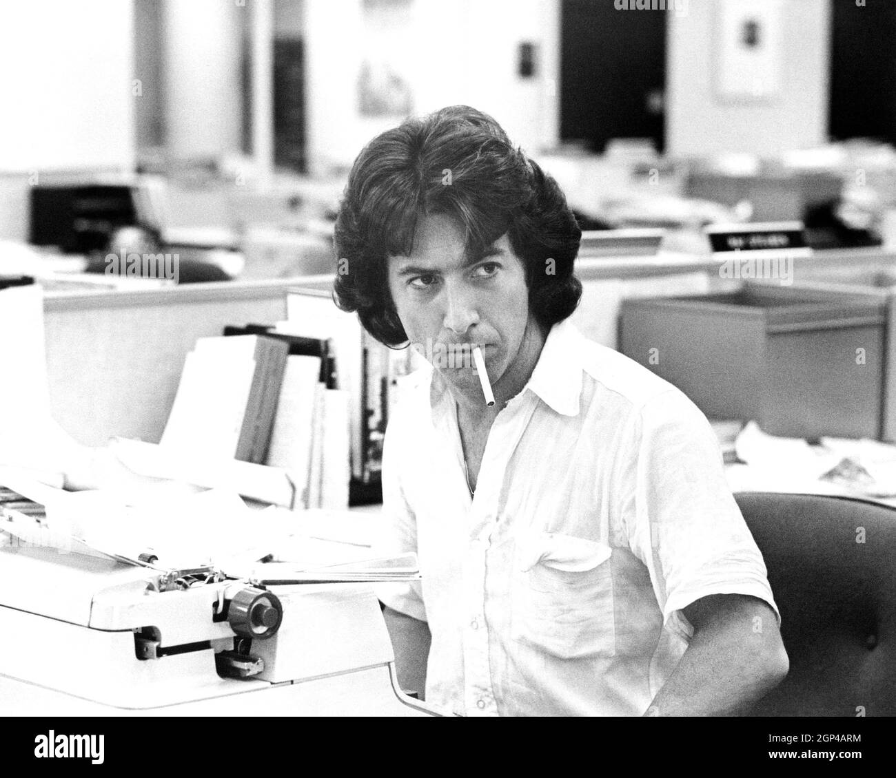ALL THE PRESIDENT'S MEN, Dustin Hoffman, 1976. ©Warner Bros./courtesy