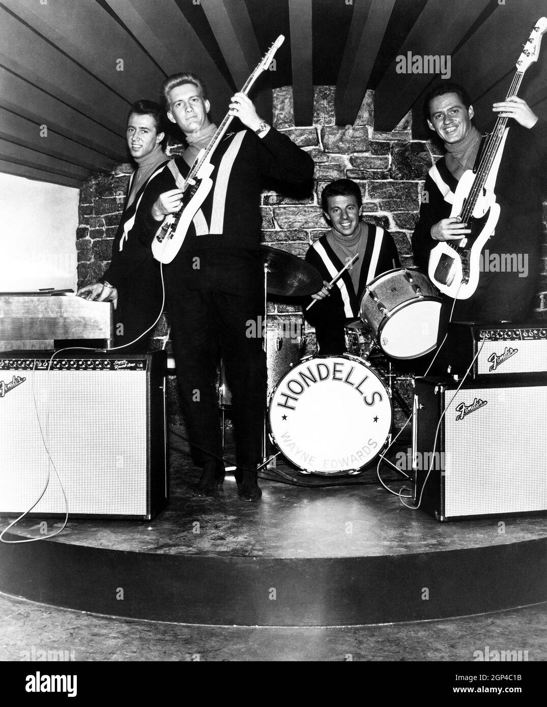 BEACH BLANKET BINGO, The Hondells (from left, Randy Thomas, Jerry