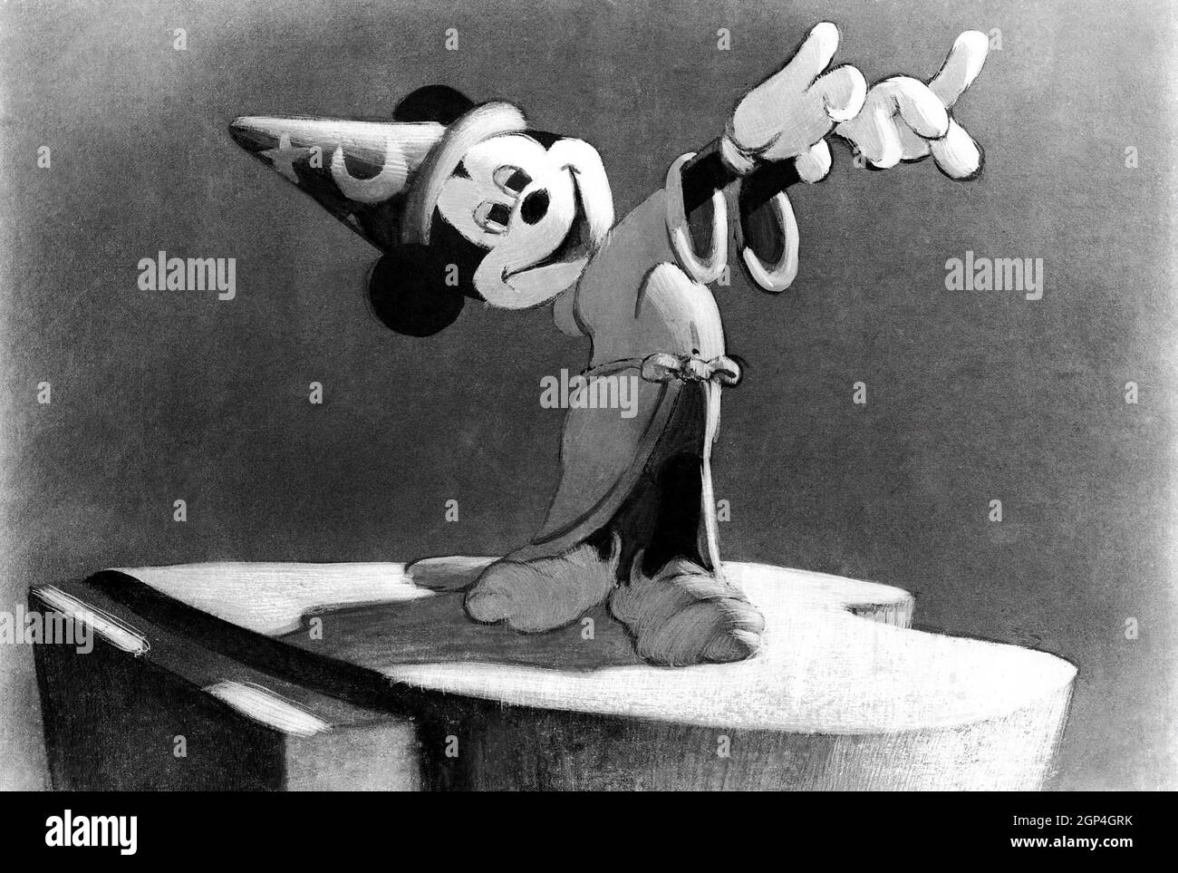 FANTASIA, Mickey Mouse, 'The Sorcerer's Apprentice,' 1940. ©Walt Disney