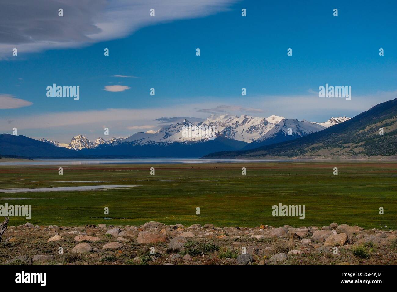 Brazo sur of Lago Argentino lake with snowcapped mountains, patagonia, Argentina Stock Photo