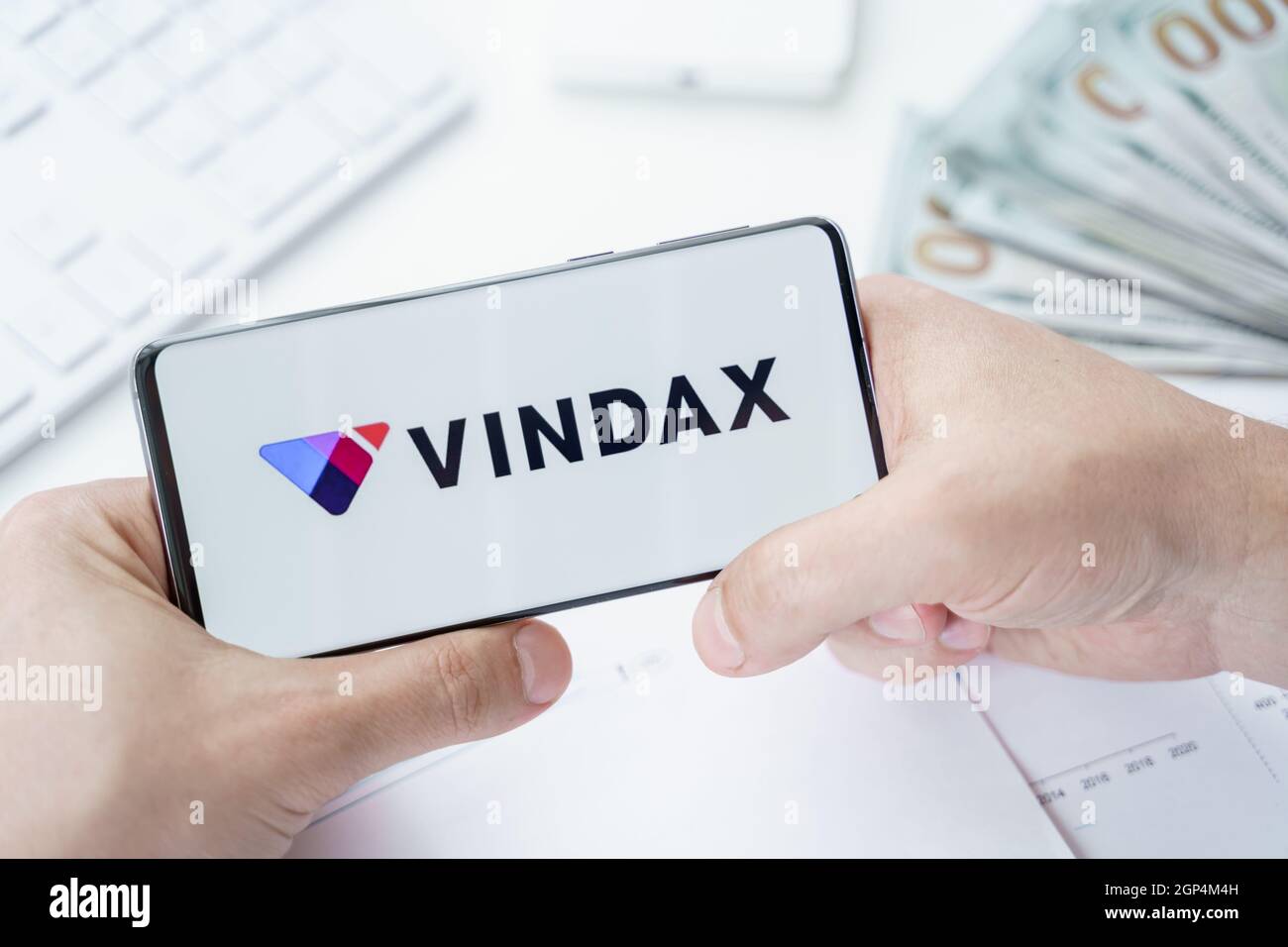 Russia Moscow 20.05.2021 Vindax logo in mobile phone. Cryptocurrency  decentralized exchange DEX.Trading blockchain platform.Swap,buy,sell crypto  token Stock Photo - Alamy