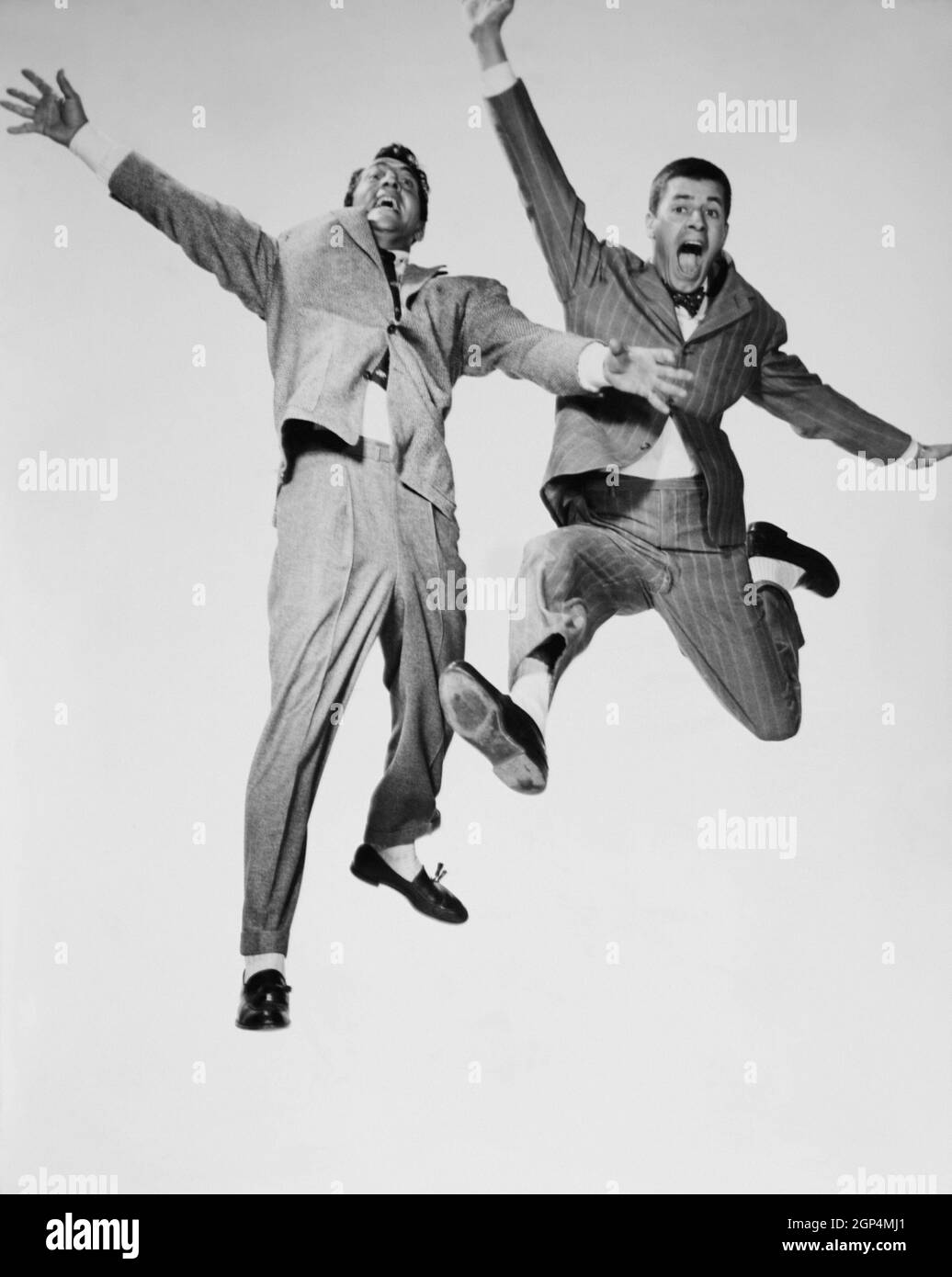 LIVING IT UP, from left Dean Martin, Jerry Lewis, 1954 Stock Photo Alamy