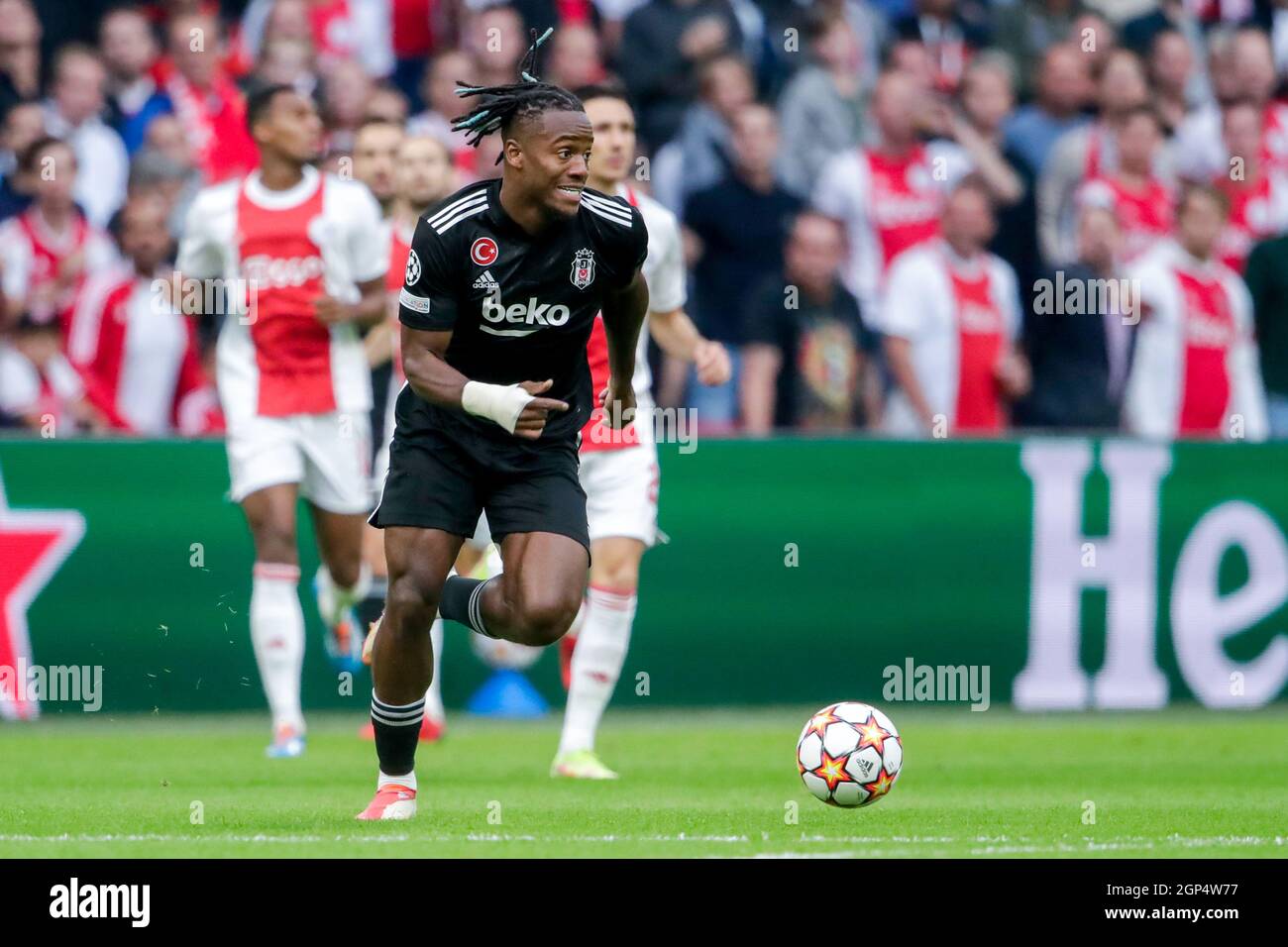 Michy batshuayi besiktas hi-res stock photography and images - Alamy