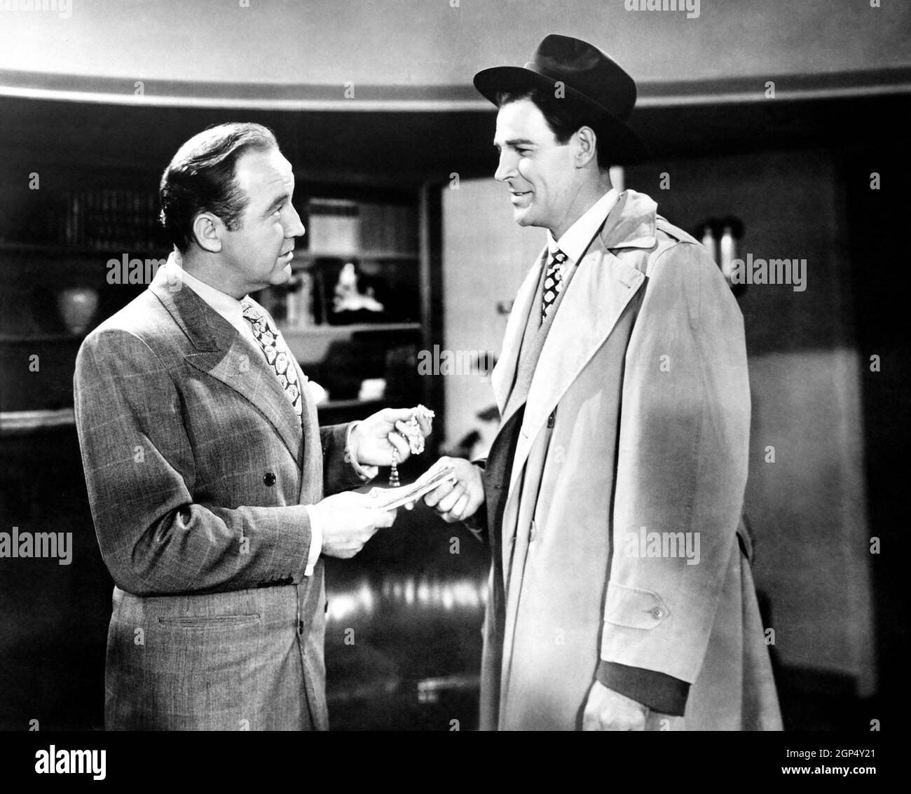 THE RUNAROUND, from left, Broderick Crawford, Rod Cameron, 1946 Stock ...