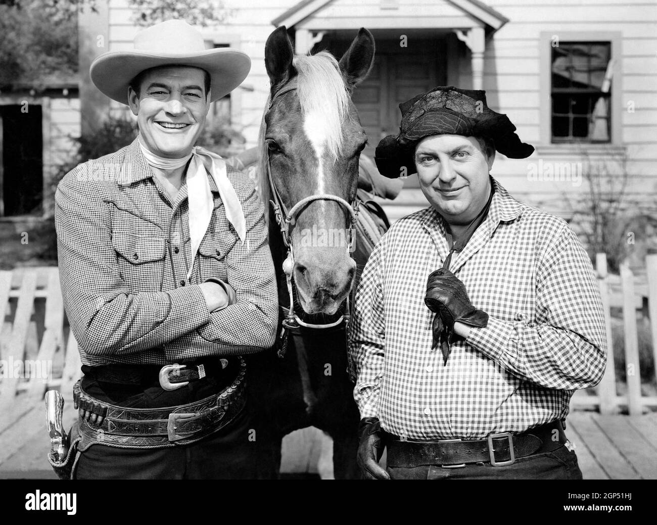 STREETS OF GHOST TOWN, from left, Charles Starrett, Smiley Burnette