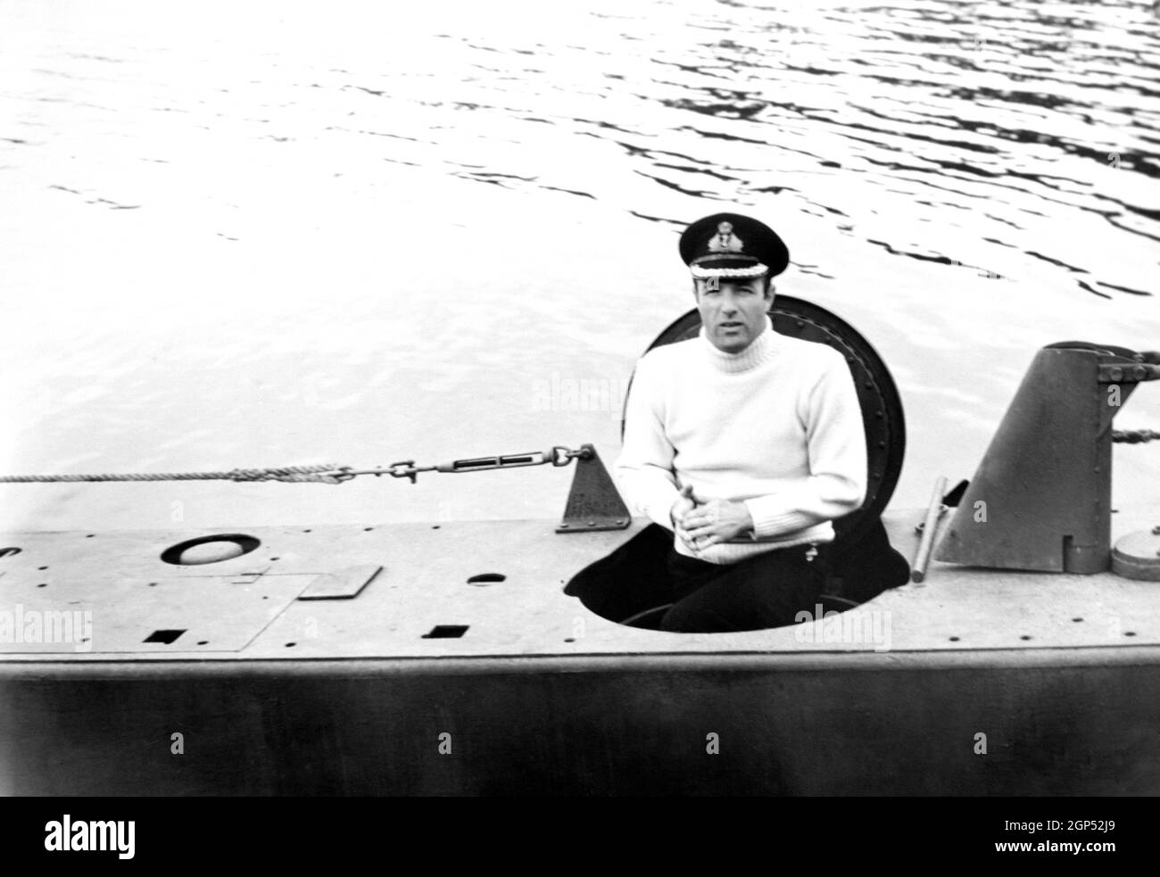 SUBMARINE X1, James Caan, 1968 Stock Photo Alamy