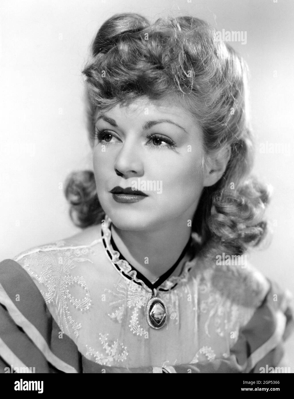 Claire trevor hi res stock photography and images Alamy