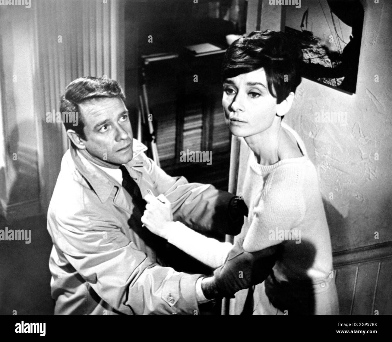 WAIT UNTIL DARK, from left, Richard Crenna, Audrey Hepburn, 1967 Stock ...