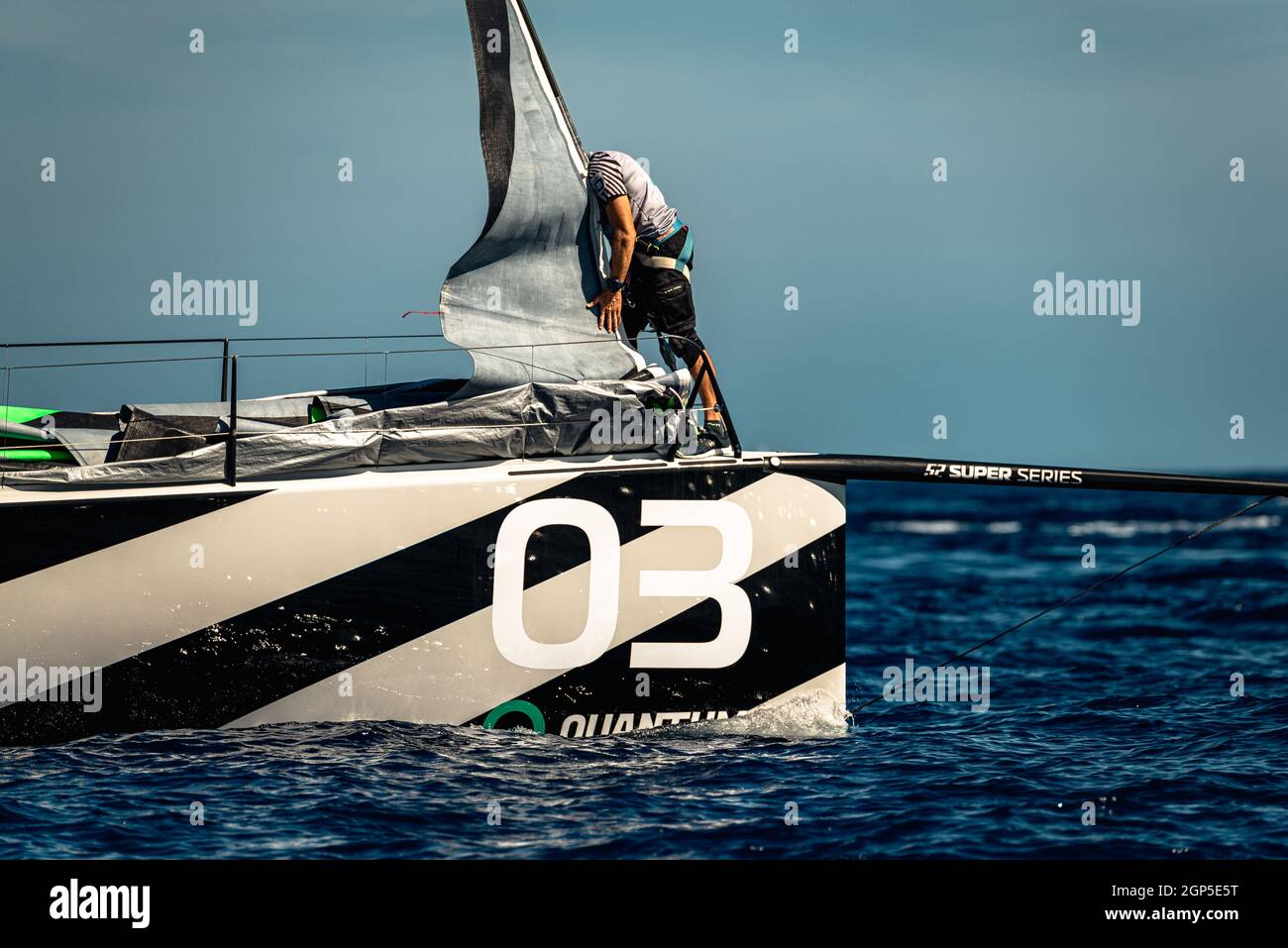 Quantum tp52 sailing hires stock photography and images Alamy