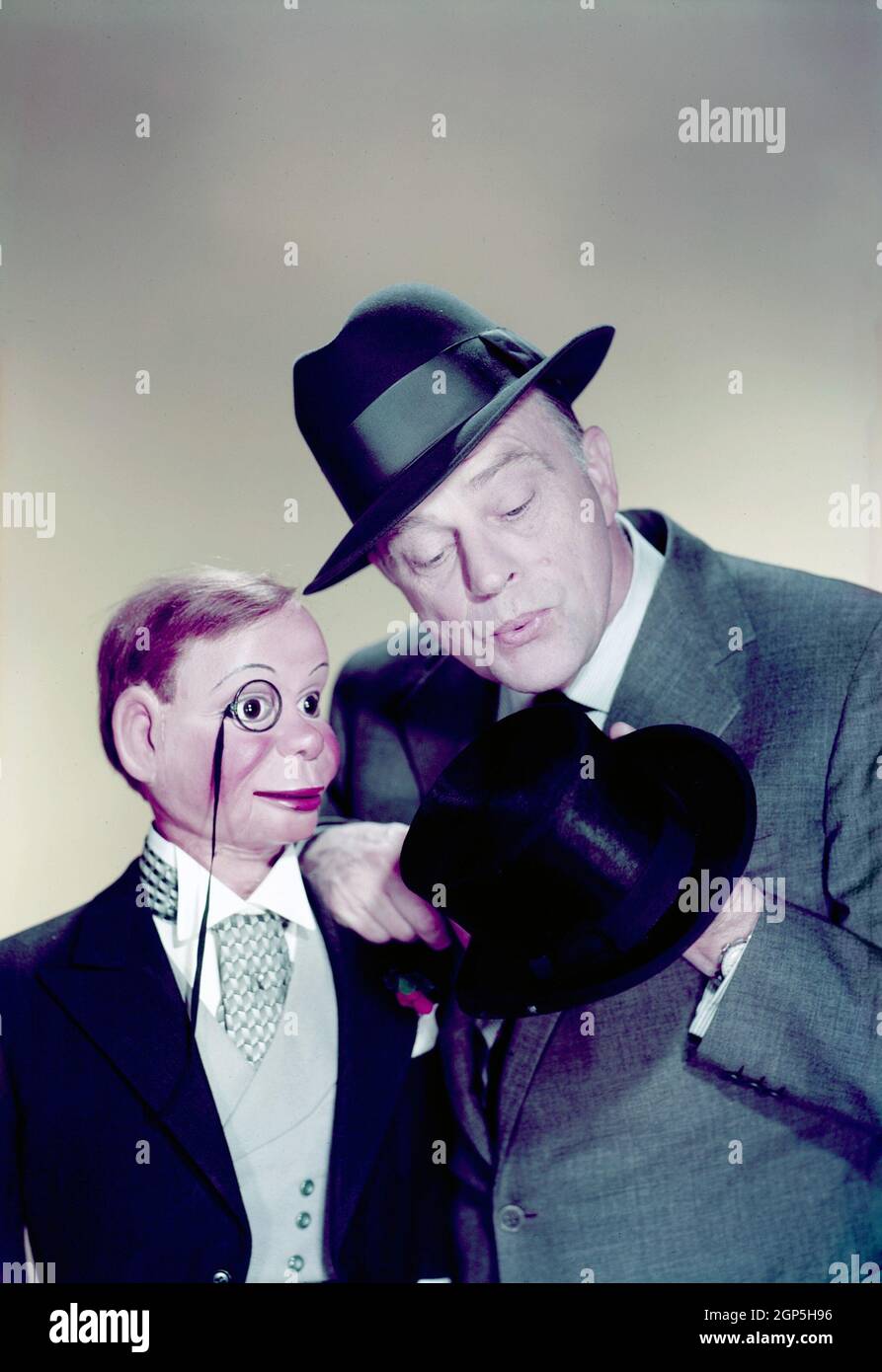 Edgar Bergen (right), with his ventriloquist dummy Charlie McCarthy