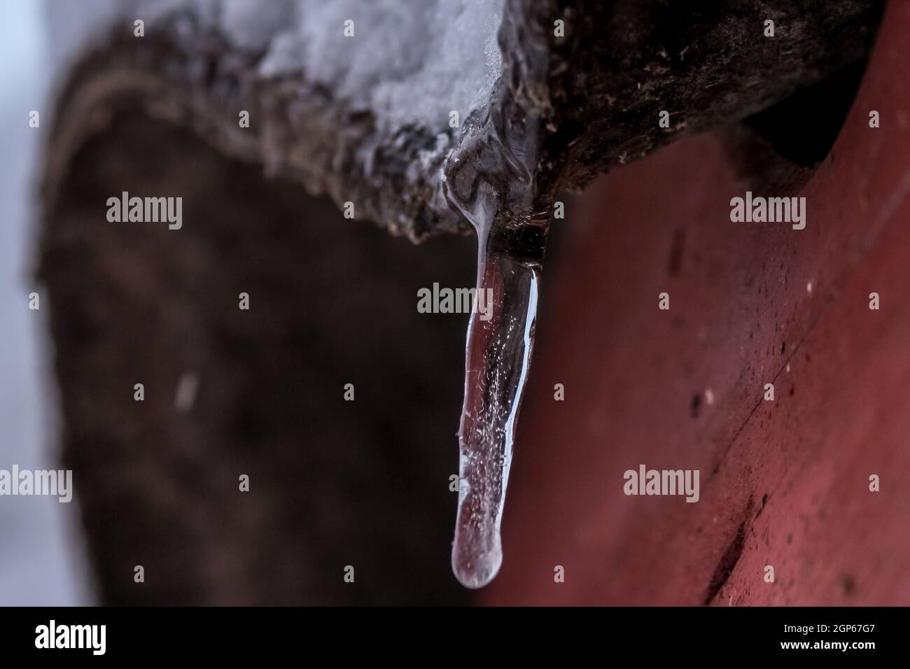 Cold icicle person hi-res stock photography and images - Alamy
