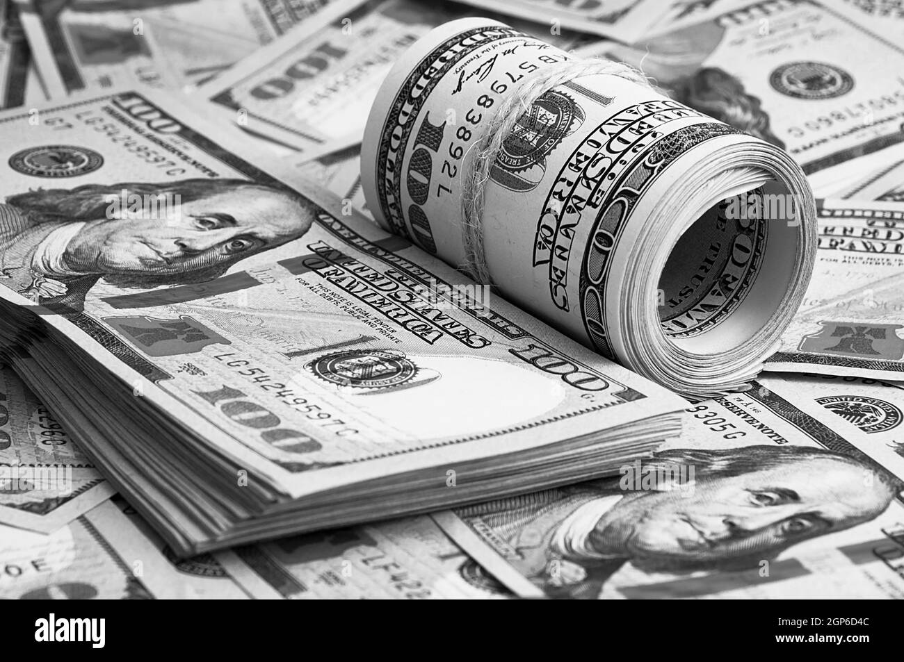 100 dollar bills Black and White Stock Photos & Images - Alamy