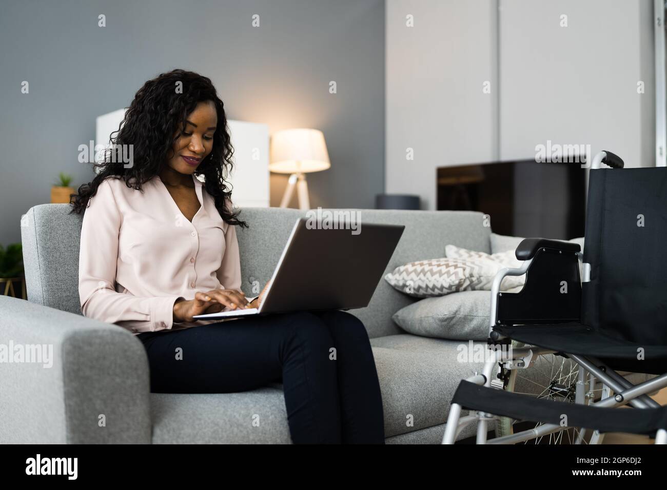 Disable person at home african hi-res stock photography and images - Alamy