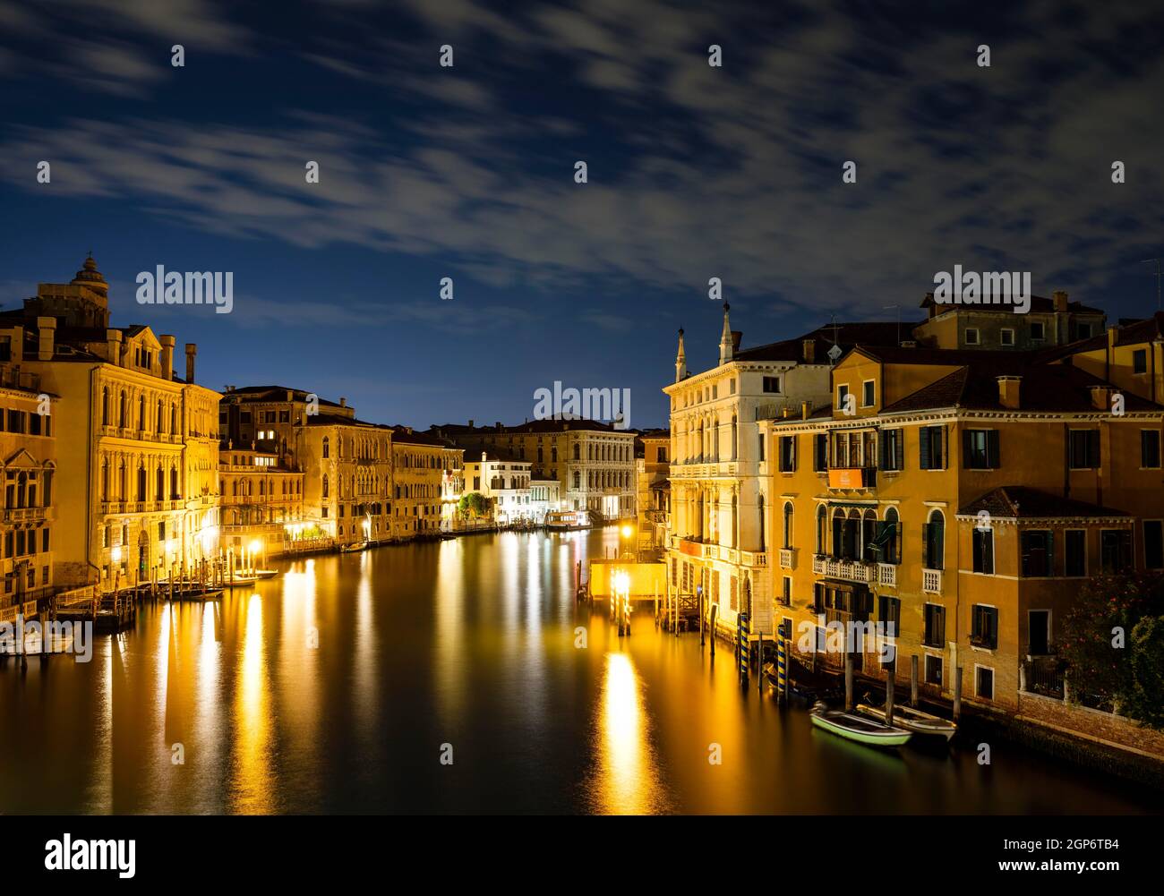 The grand canal at night hi-res stock photography and images - Alamy