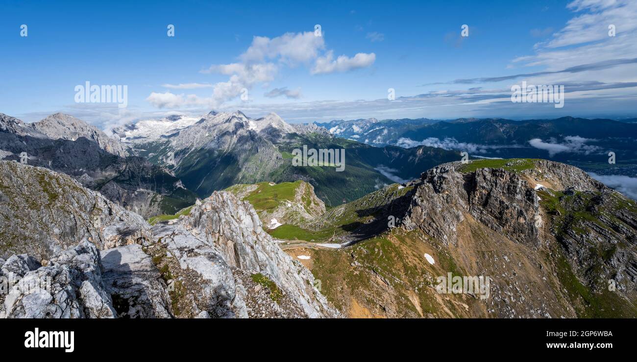 Mountain panorama, view into the Reintal valley of Zugspitze, Alpspitze and Frauenalplspitz, from the summit of the western Toerlspitze, Wetterstein Stock Photo